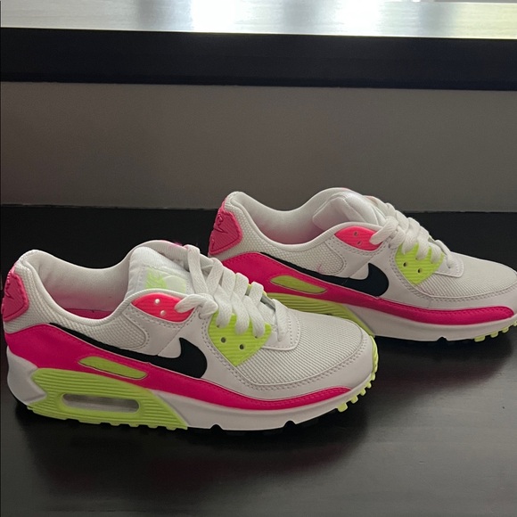 Nike Women’s Air Max 90White Hot Pink Neon Yellow Accent Sneakers - Size 6 - Picture 3 of 8